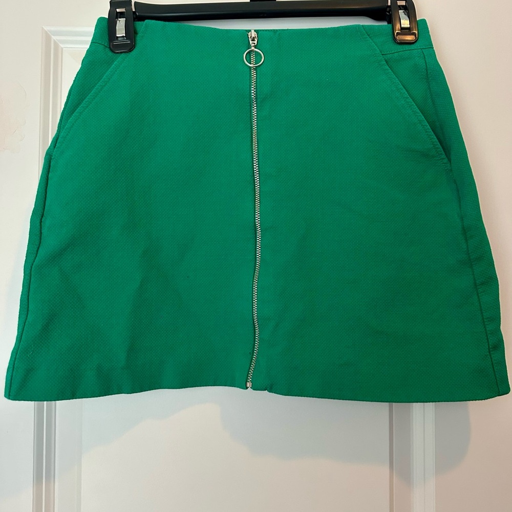 Zara Vibrant Green Mini Skirt with Zipper